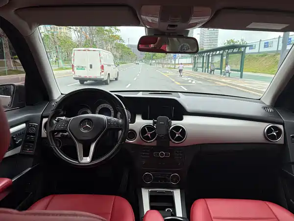 Mercedes-Benz GLK-Class 2013