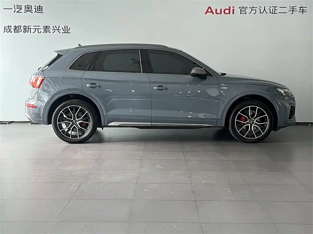 Audi Q5L 2022 — фото 3