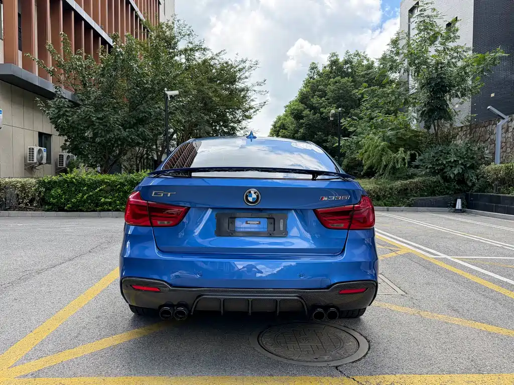 BMW 3 Series GT 2017 — фото 24