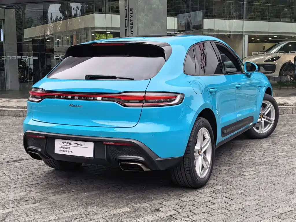 Porsche Macan 2023 — фото 19
