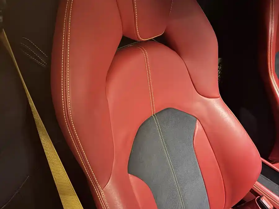 Ferrari F8 2021 — фото 3