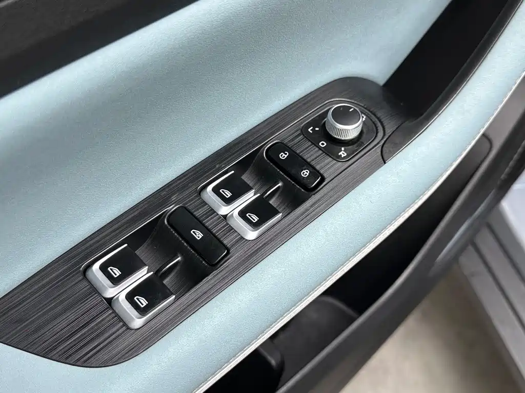 Geely Emgrand S 2023 — фото 10
