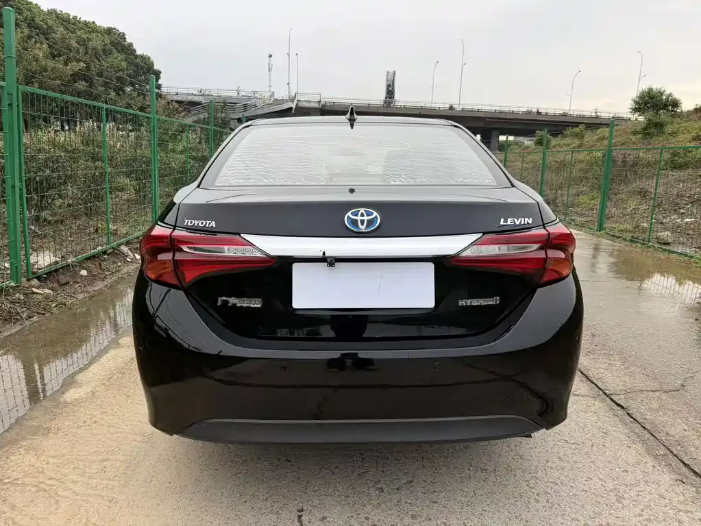 Toyota Levin 2017 — фото 10