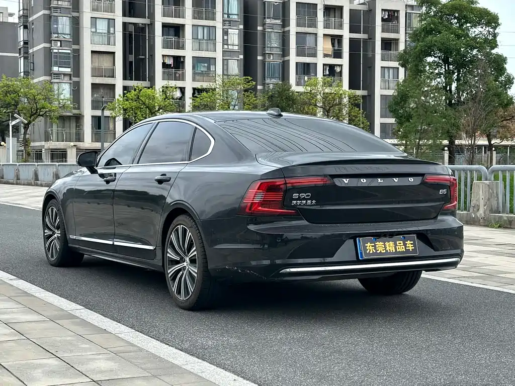 Volvo S90 2023 — фото 4