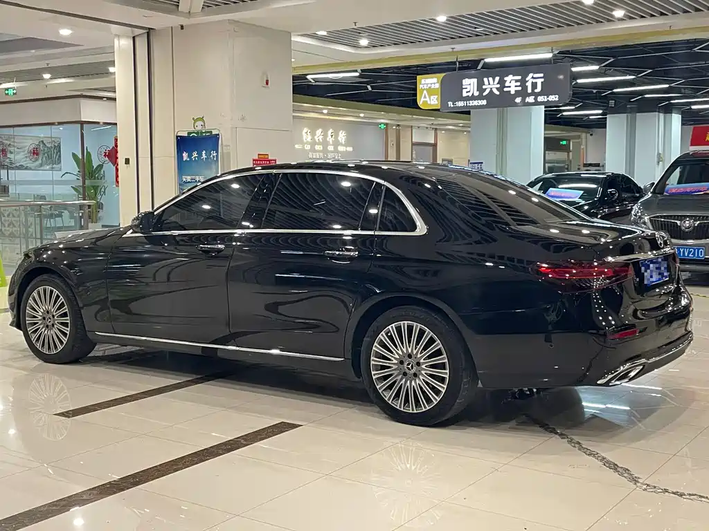 Mercedes-Benz E-Class 2021