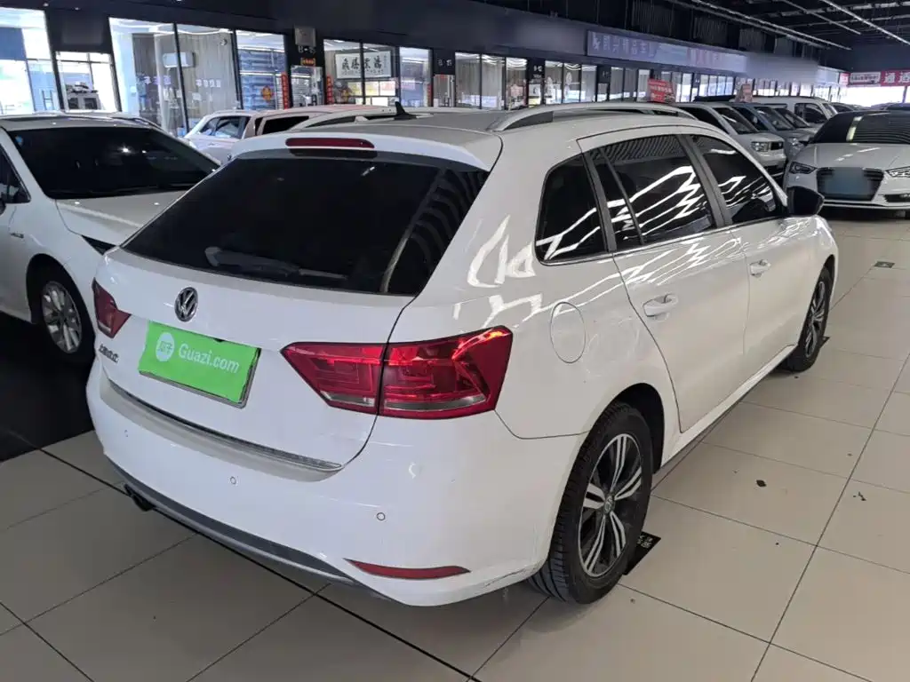 Volkswagen Gran Lavida 2016