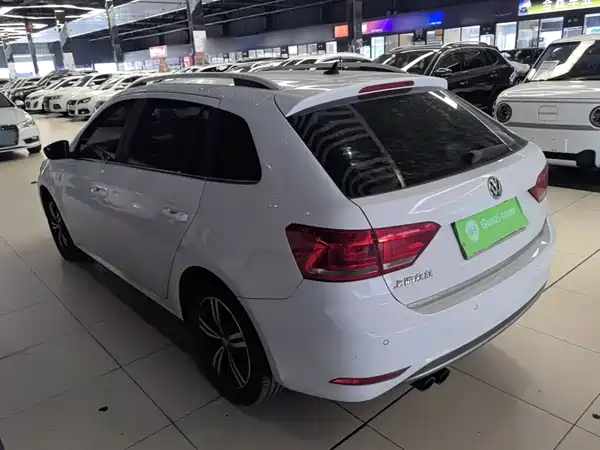 Volkswagen Gran Lavida 2016