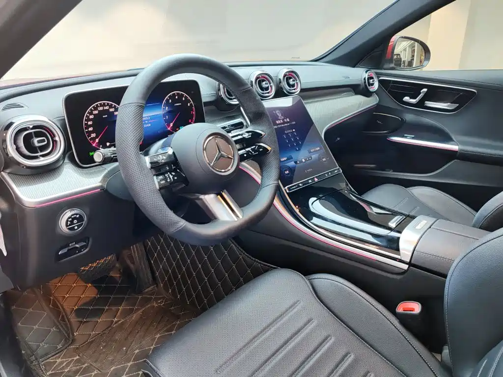 Mercedes-Benz C-Class 2022 — фото 11