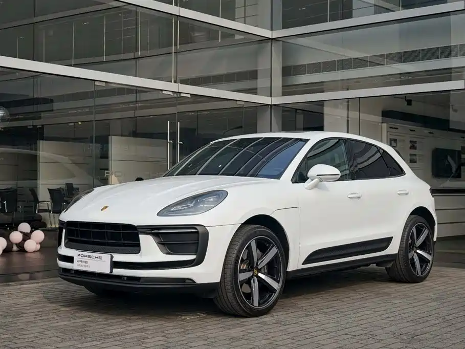 Porsche Macan 2025 — фото 1