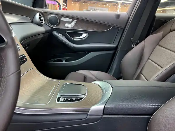 Mercedes-Benz GLC 2022