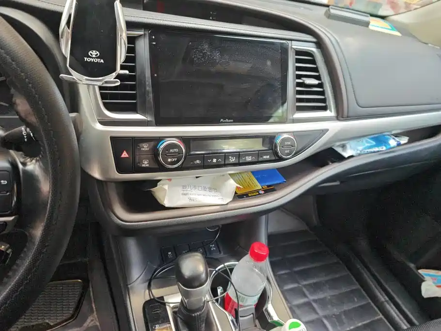 Toyota Highlander 2017 — фото 13