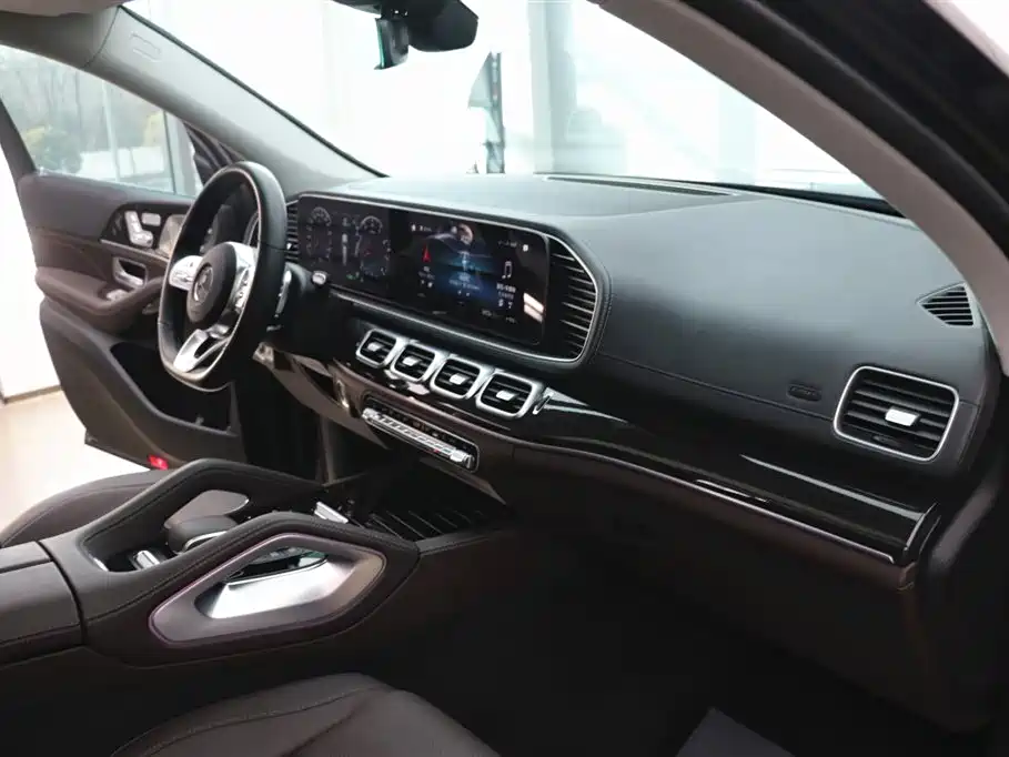 Mercedes-Benz GLS 2023 — фото 22