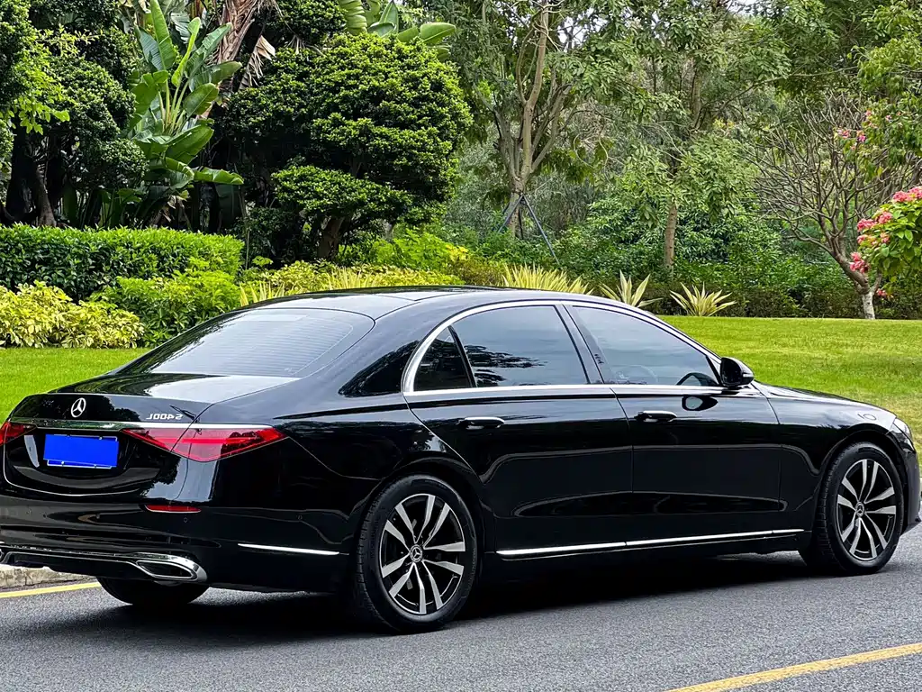Mercedes-Benz S-Class 2024 — фото 4