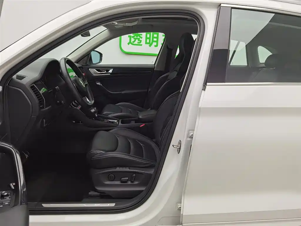 Skoda Kodiaq GT 2020 — фото 10