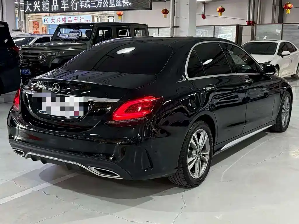 Mercedes-Benz C-Class 2020 — фото 11