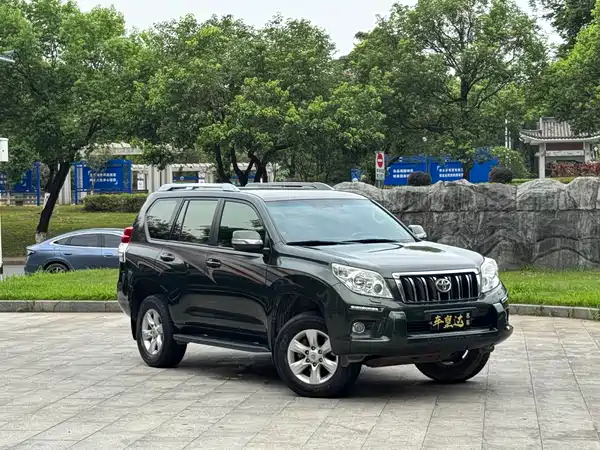 Toyota Prado 2013