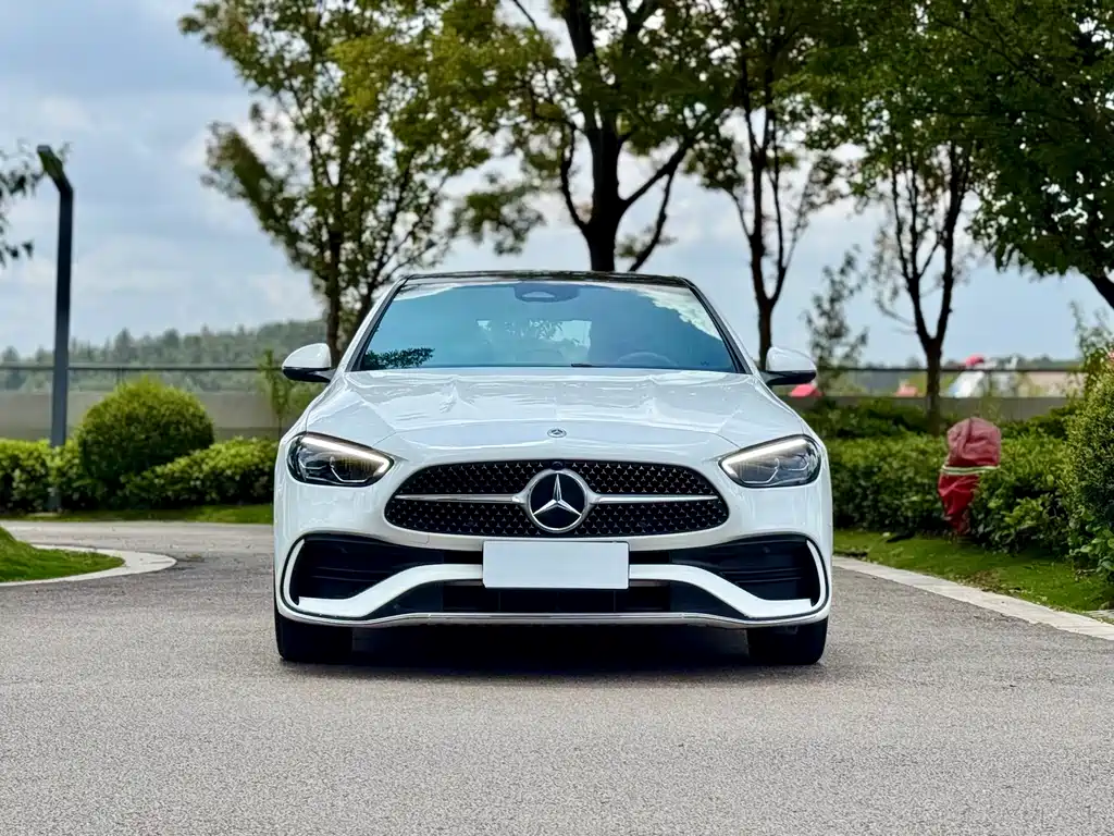 Mercedes-Benz C-Class 2022 — фото 2