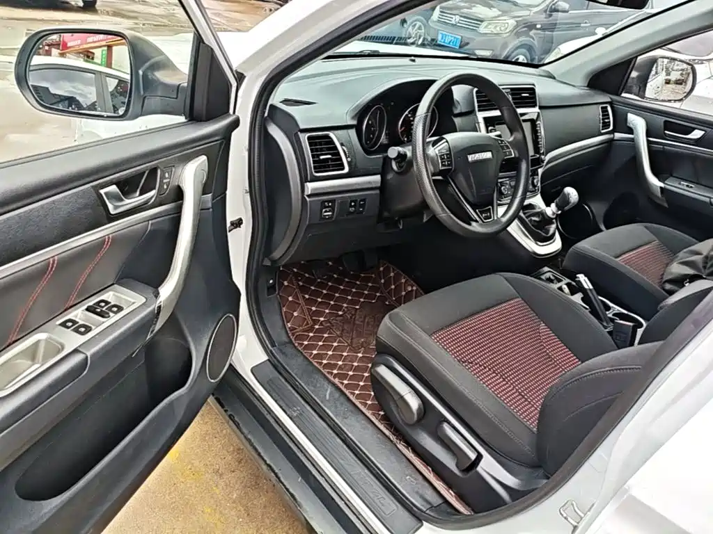 Haval M6 2020 — фото 16