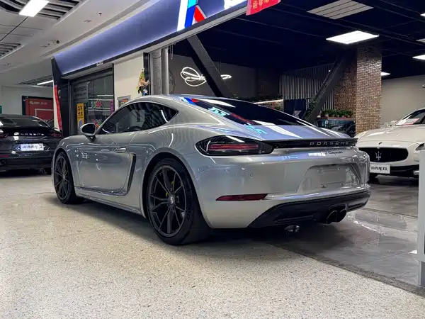 Porsche 718 2020