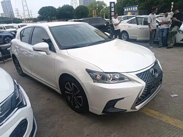 Lexus CT 2020
