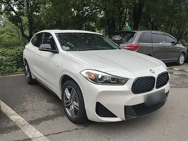 BMW X2 2023