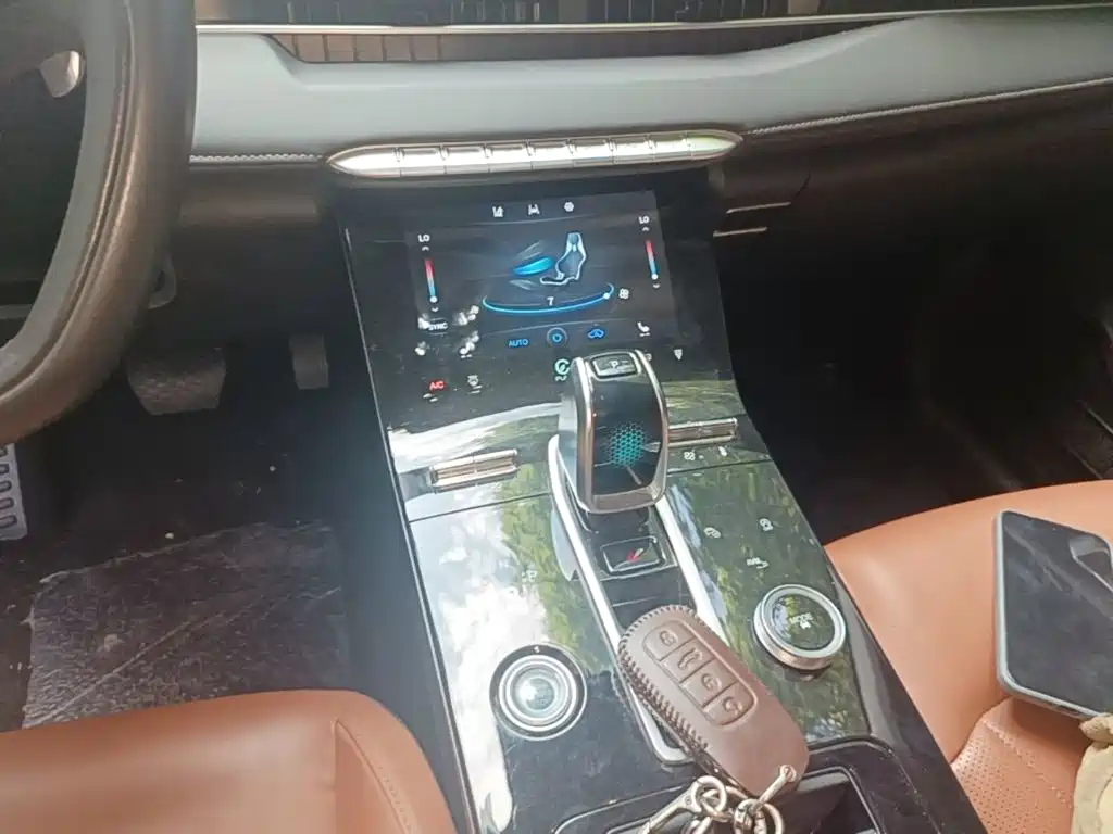 Chery Tiggo 8 PLUS 2023 — фото 14