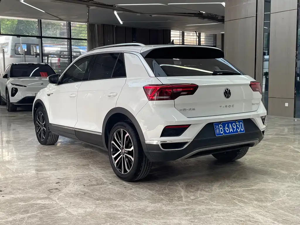 Volkswagen T-Roc 2022 — фото 5