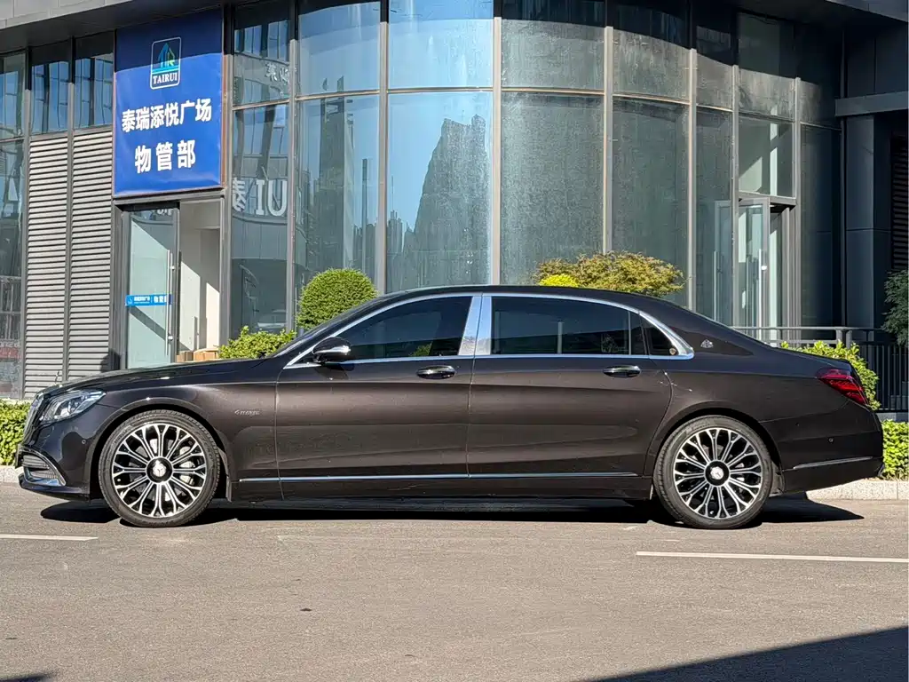 Mercedes-Benz Maybach S-Class 2020