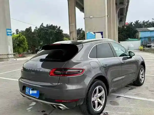 Porsche Macan 2017