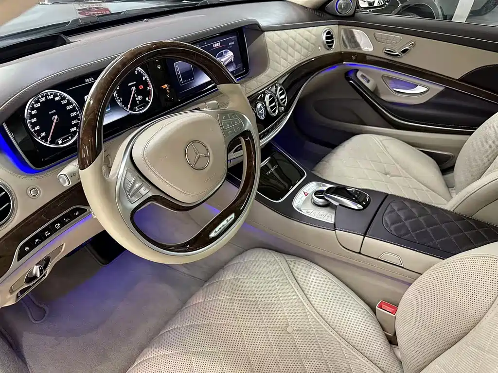 Mercedes-Benz Maybach S-Class 2015