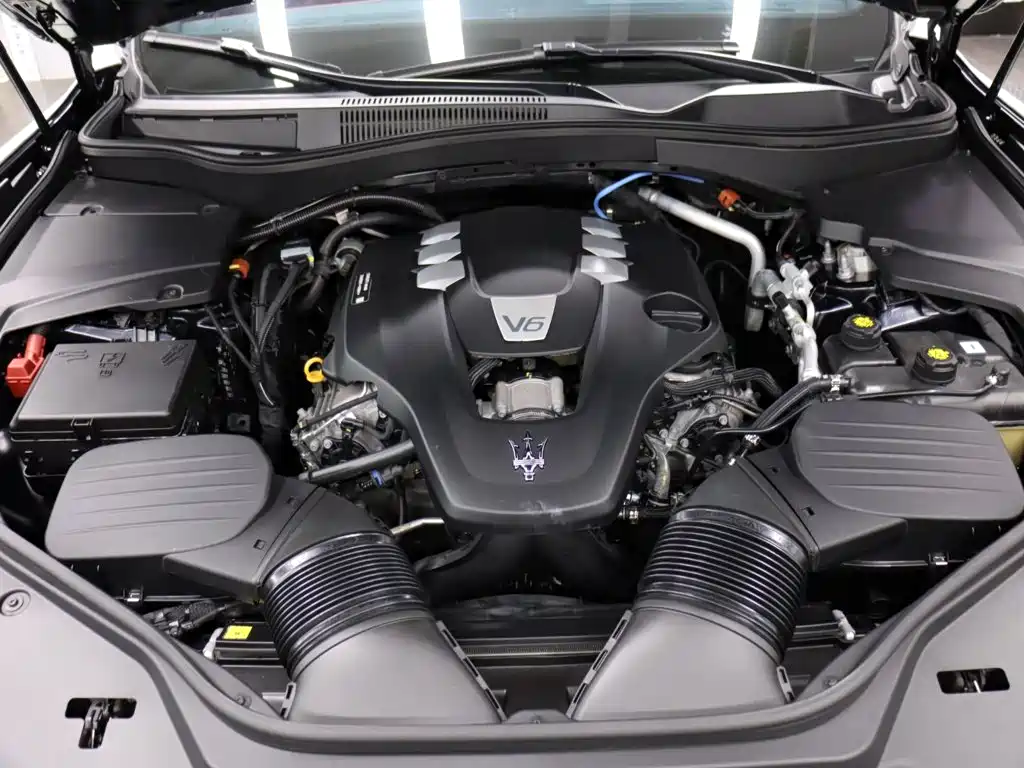 Maserati Levante 2022 — фото 35