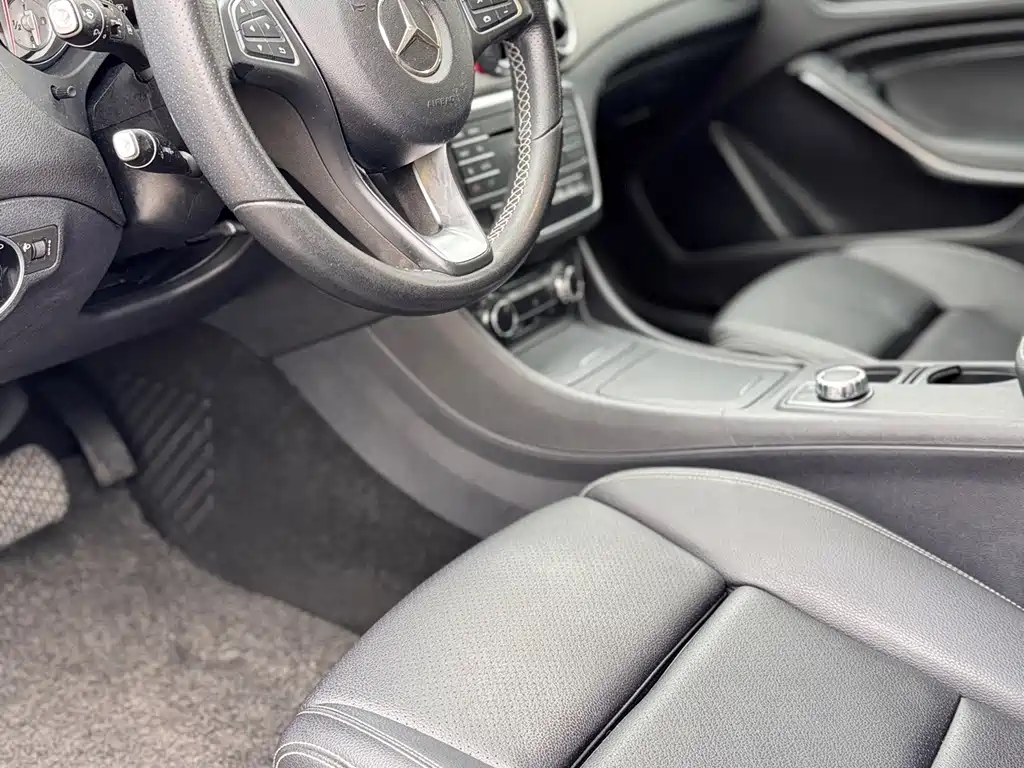 Mercedes-Benz GLA 2017 — фото 21