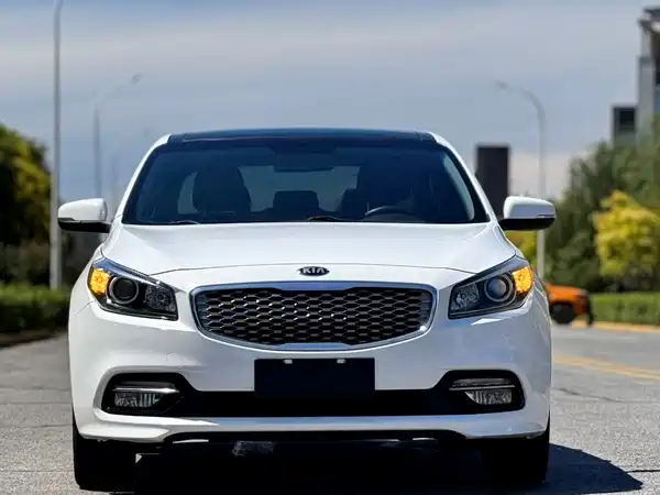 Kia K4 2017