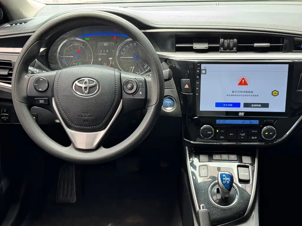 Toyota Corolla 2017 — фото 14