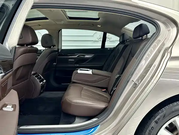 BMW 7 Series 2016
