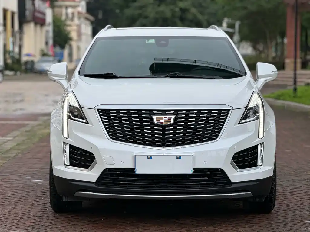 Cadillac XT5 2019 — фото 2