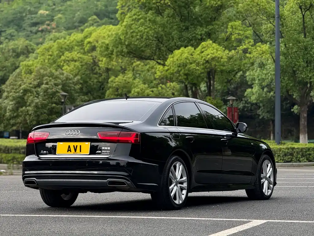 Audi A6L 2018 — фото 6