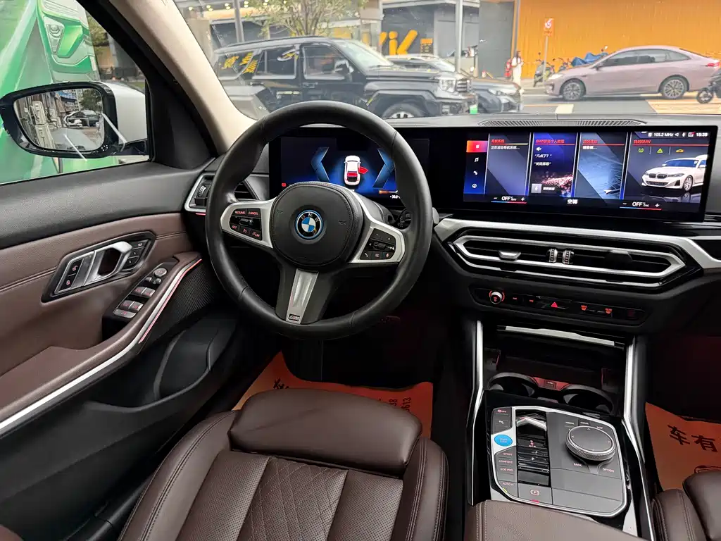 BMW i3 2023 — фото 6