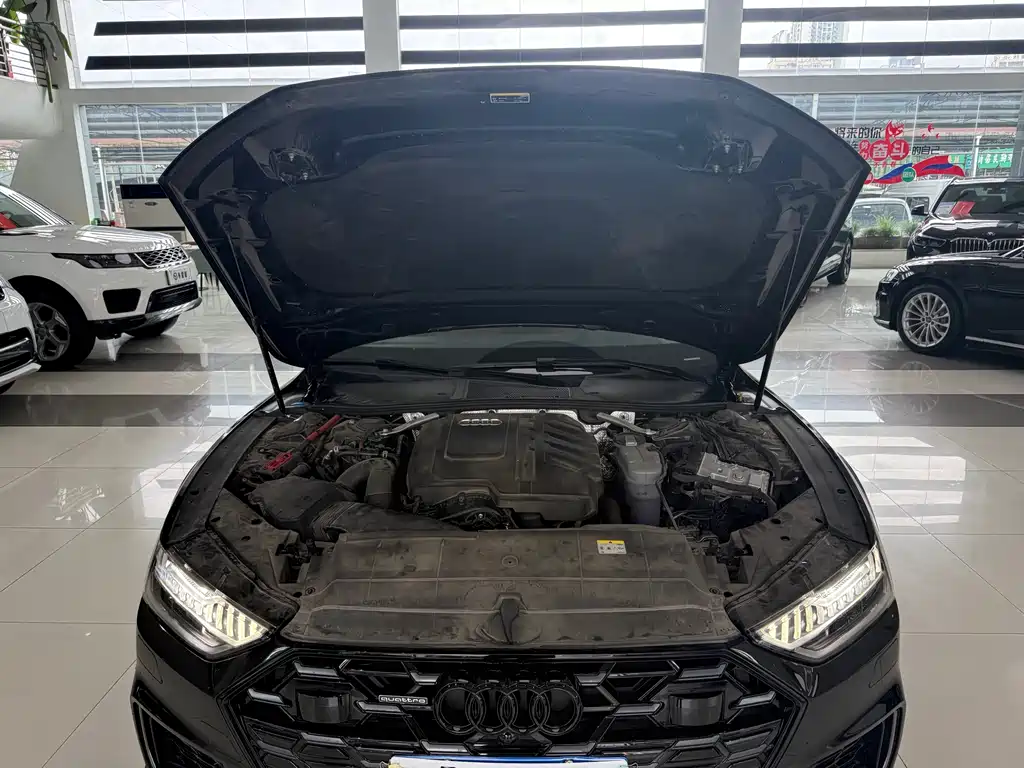 Audi A7L 2024