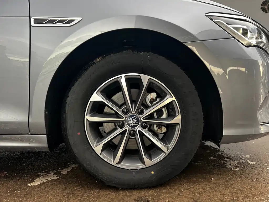 BYD Qin PLUS 2024 — фото 15