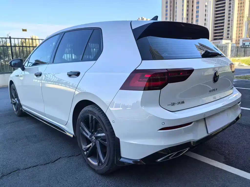 Volkswagen Golf 2022