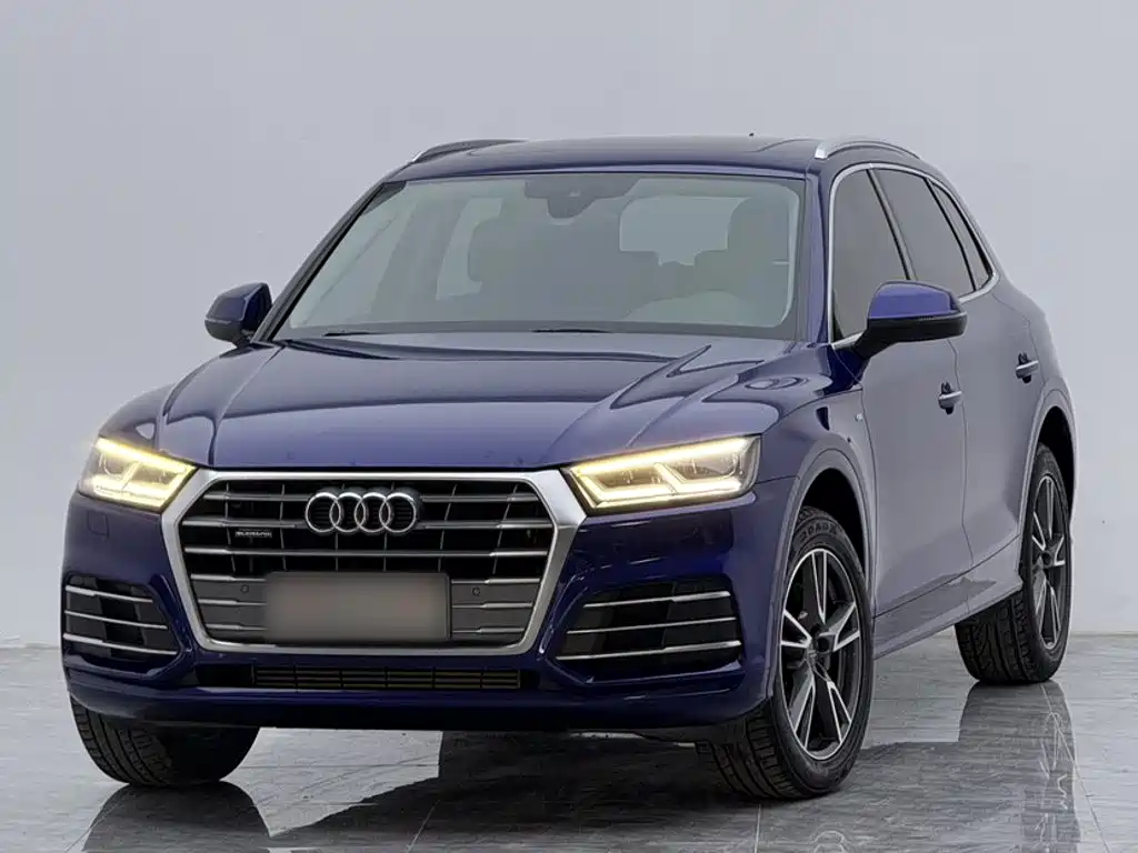 Audi Q5L 2018 — фото 9