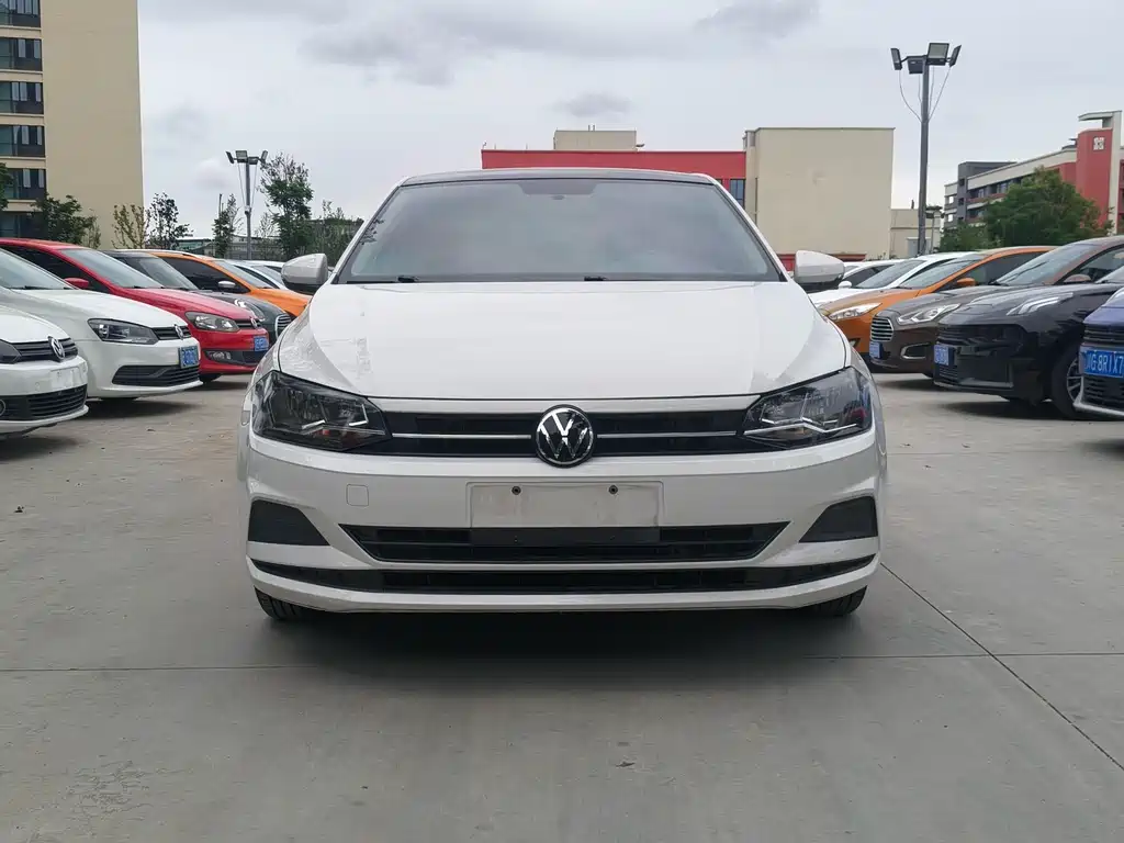 Volkswagen Polo 2021