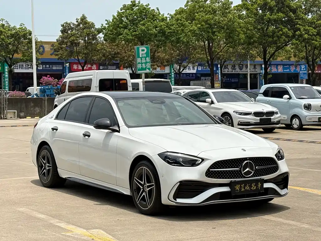 Mercedes-Benz C-Class 2023