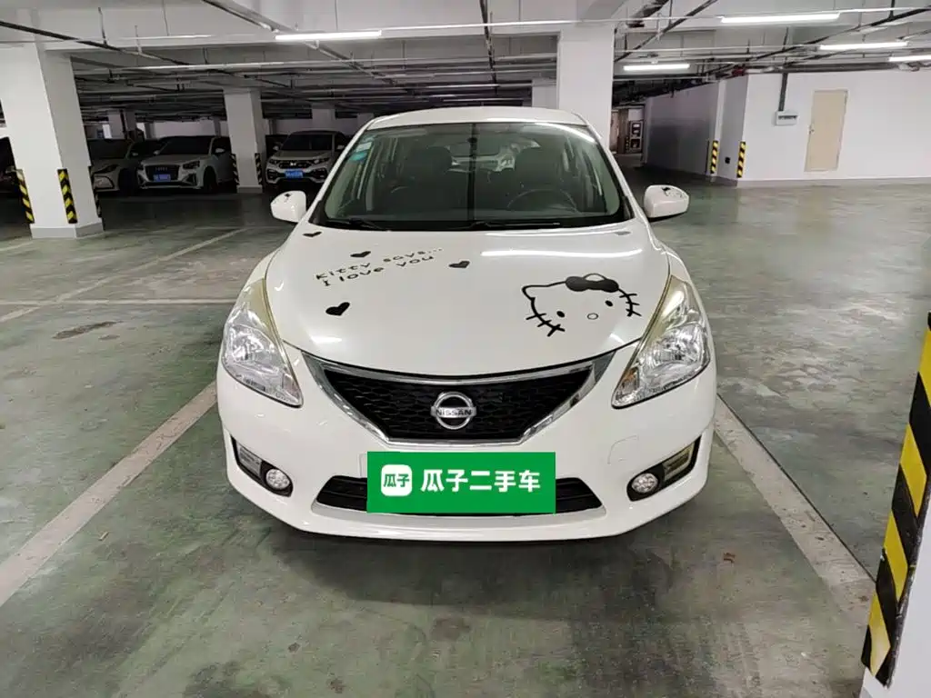 Nissan Tiida 2015 — фото 3