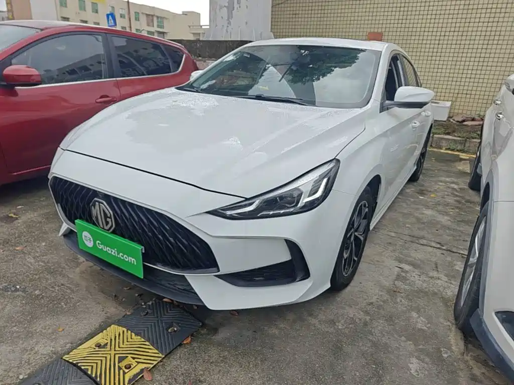 MG MG5 2021