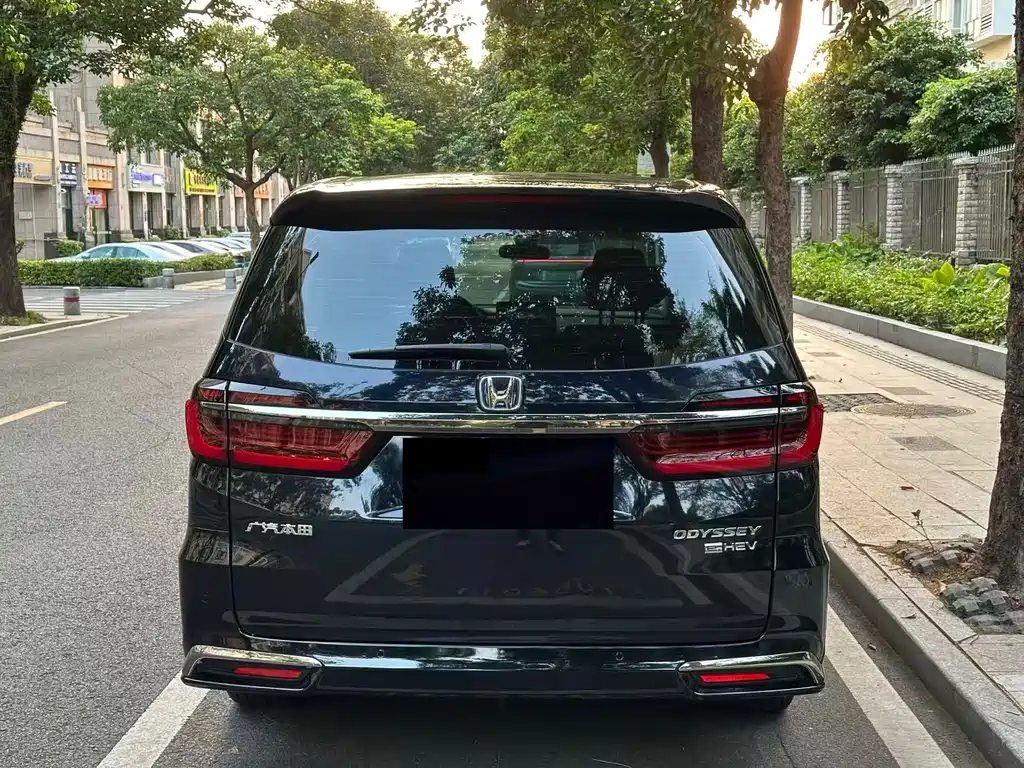Honda Odyssey 2022 — фото 15