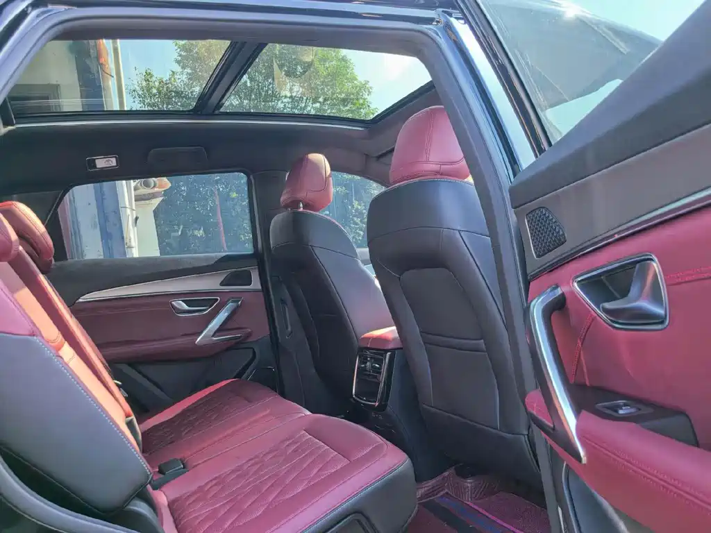 Jetour X70 PLUS 2025