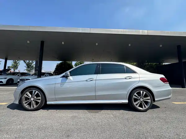 Mercedes-Benz E-Class 2014