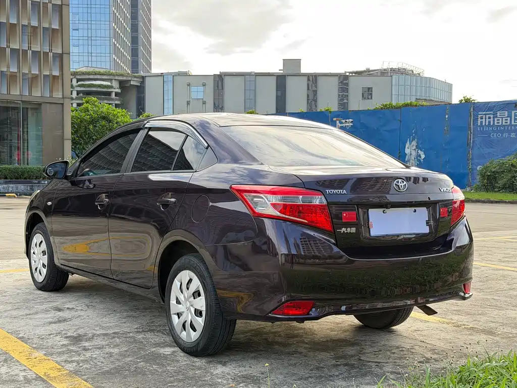 Toyota Vios 2016 — фото 9